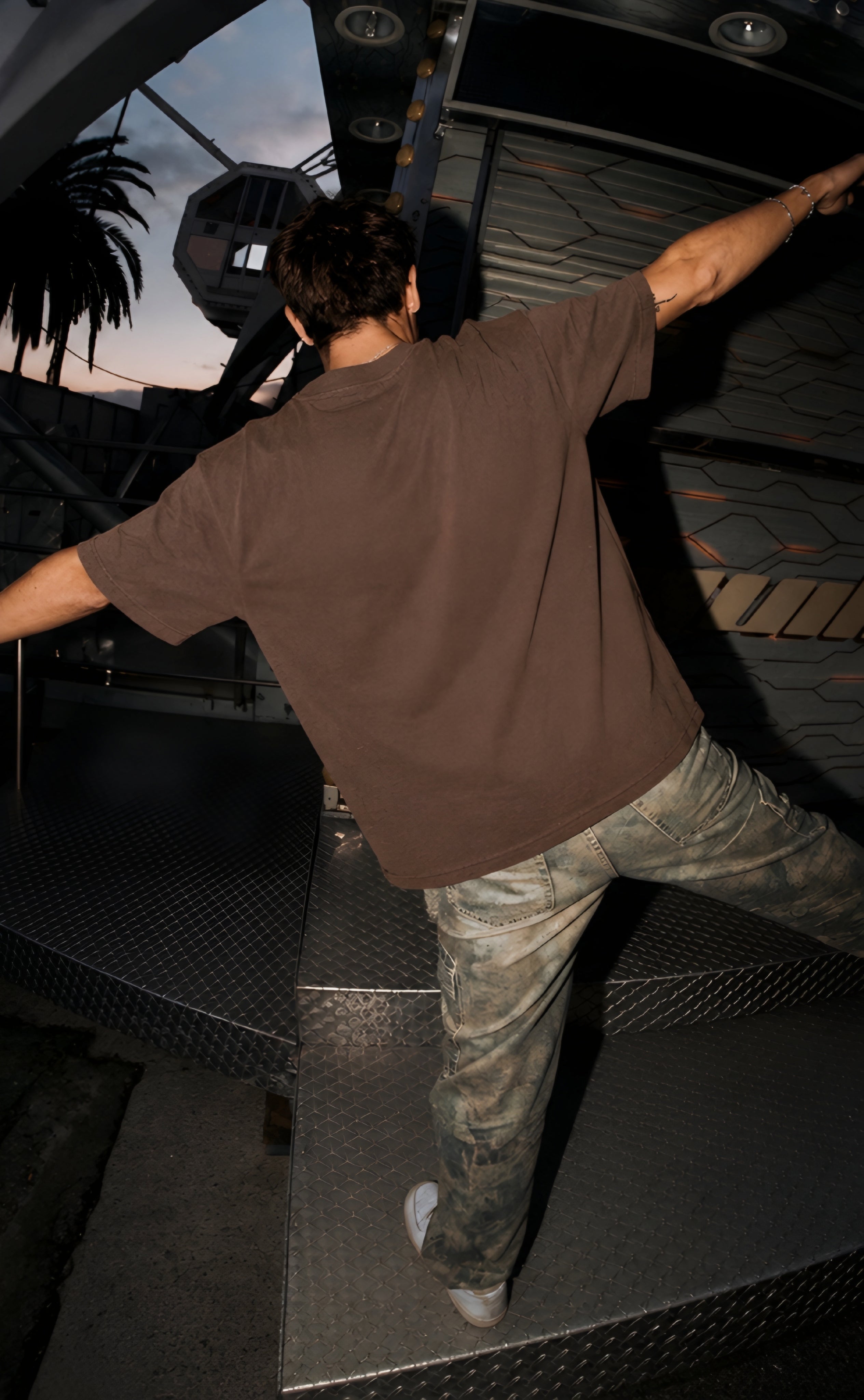 Dead pool brown cropped tshirt