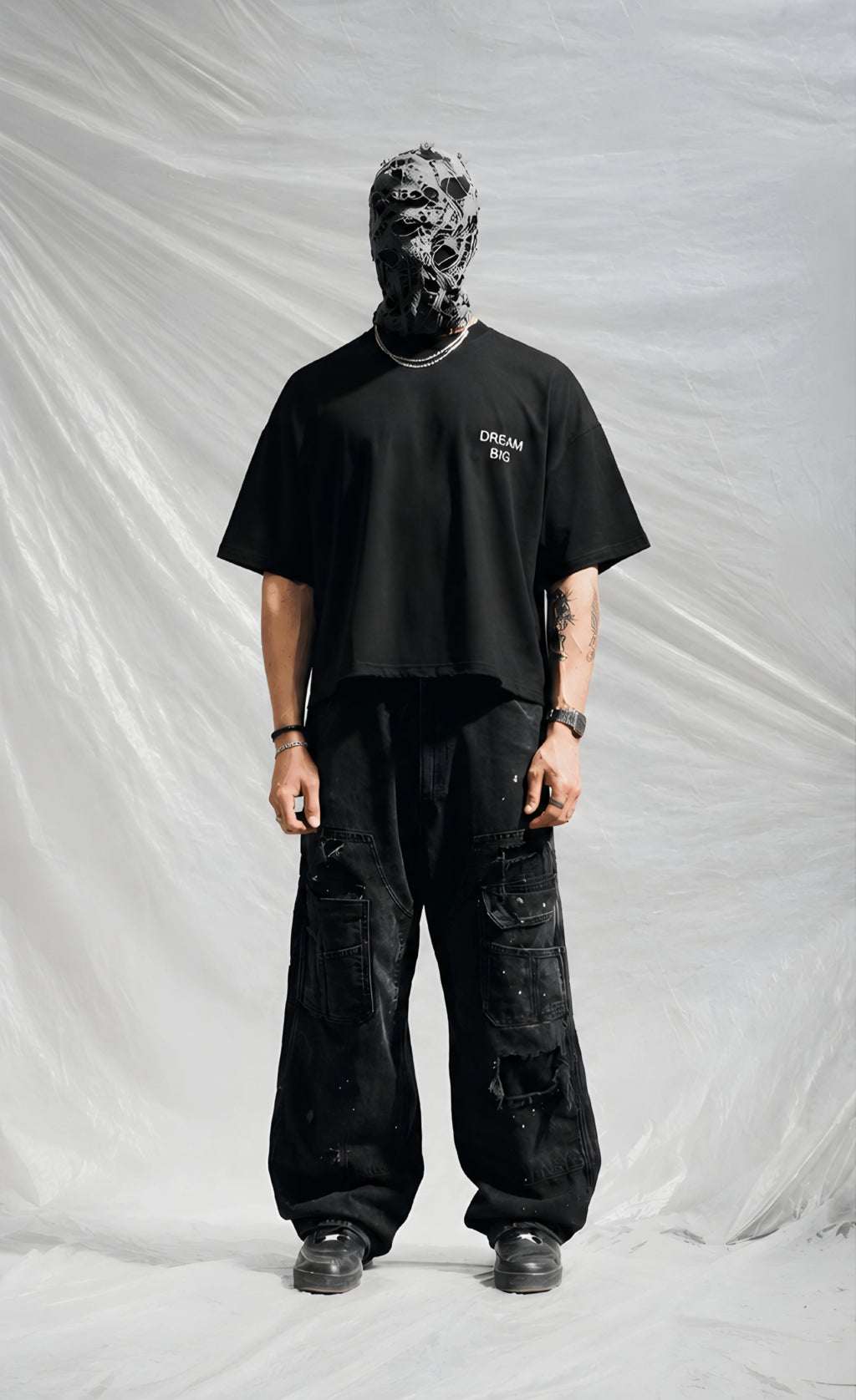 Dreams black boxy fit cropped tshirt