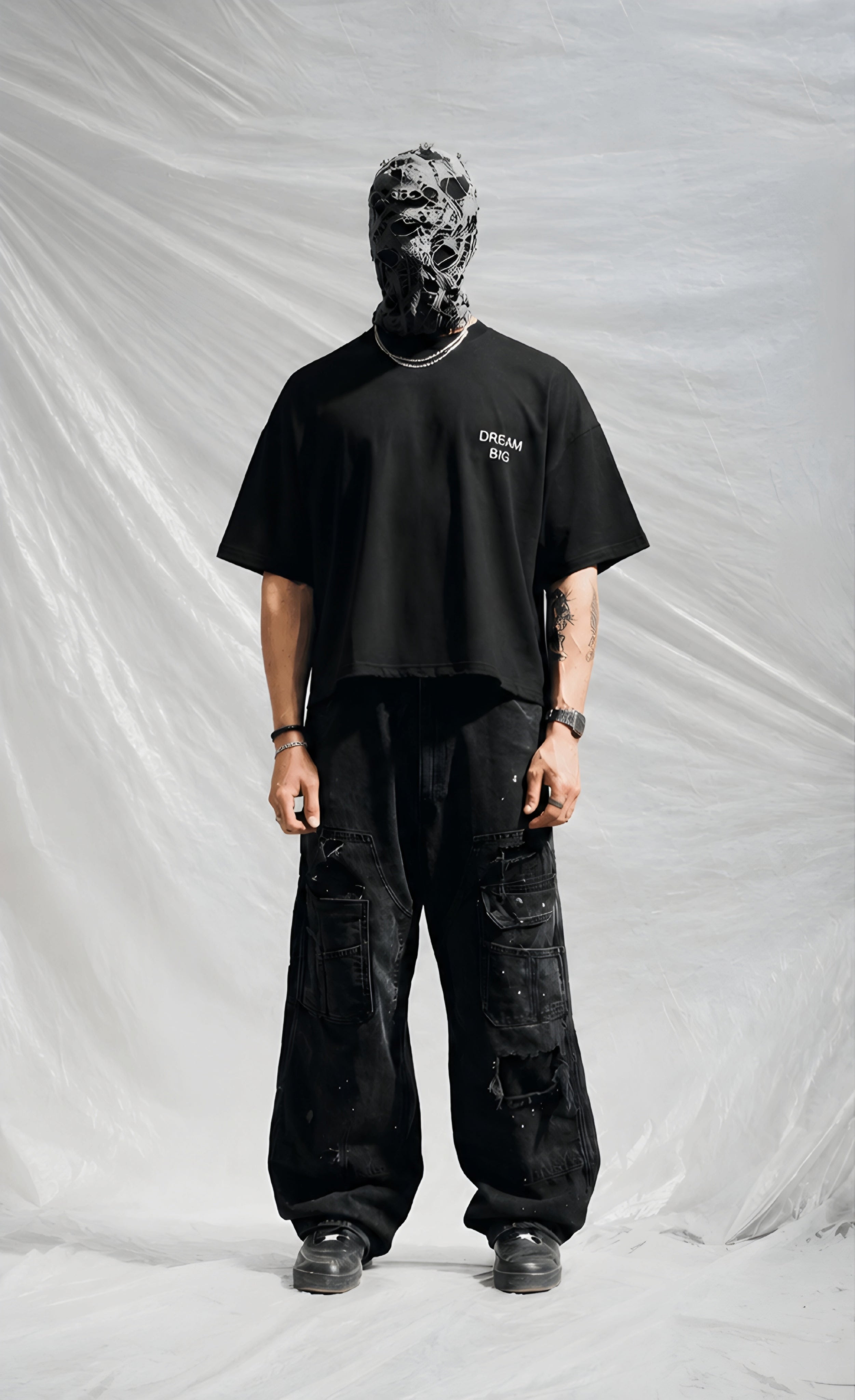 Dreams black boxy fit cropped tshirt